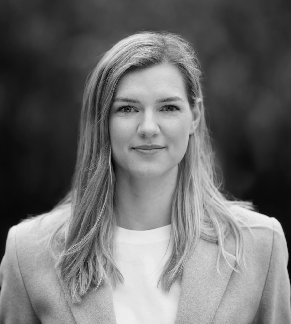 Julie Groth
